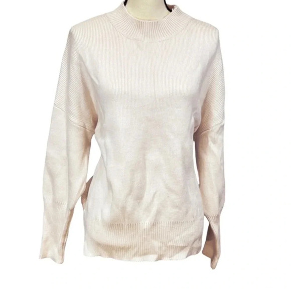 Miracle Sweater NWT - Picture 1 of 4